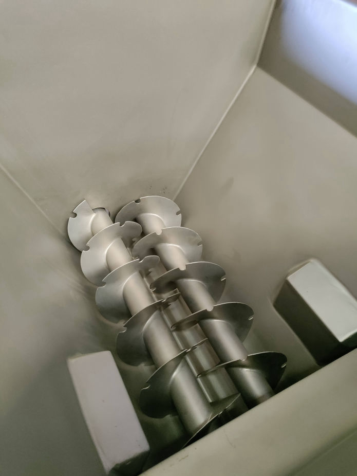 we supply high quality Food and pharma equipment and solution